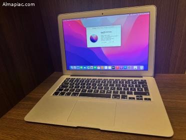 2017 MacBook Air 13" i5, 8GB, 128GB SSD, Magyar billentyűzet