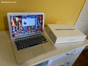 2017 MacBook Air 13" Új akku, Korrekt Áron