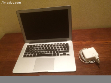 Apple Macbook Air i5