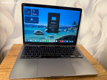 Eladó 2020 MacBook Pro 13" Touchbar 32GB RAM, 512GB SSD, Magyar bill.