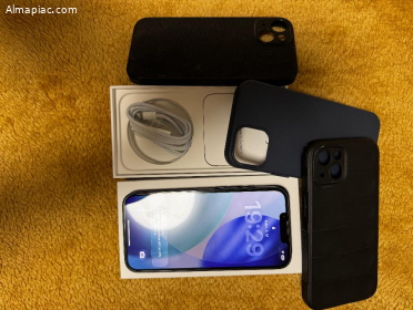 Eladó fekete iPhone 13 128 gb-os hálózat független telefon.