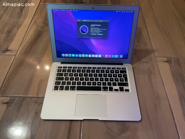 Karcmentes 2017 MacBook Air 13", Magyar bill. , Bomba Áron