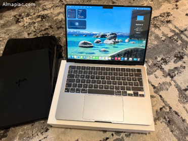 Karcmentes M3 MacBook Air 13" 6 akkuciklus, 100% akkumulátor