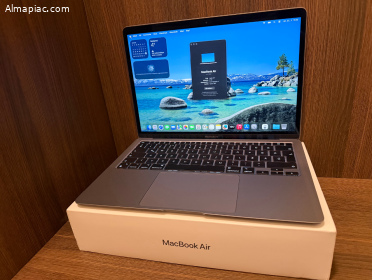 M1 MacBook Air 13" , 8GB RAM, 256GB SSD, Magyar billentyűzet